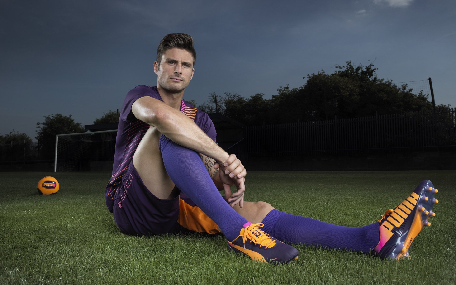 欧冠决赛焦点战，墨西哥制霸西班牙，足球版图下的新殖民叙事